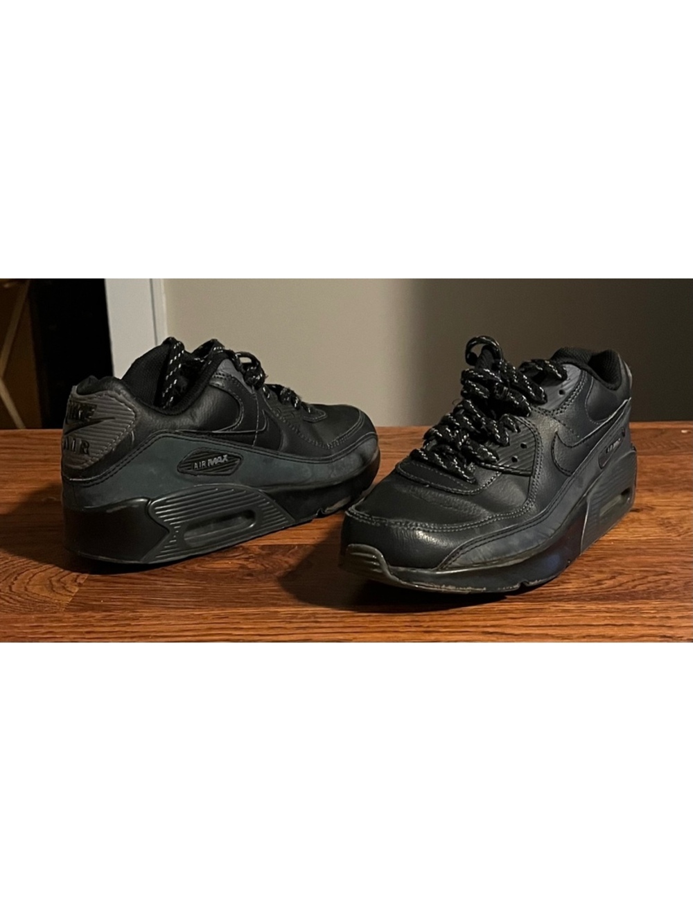 Nike Air Max 90 Black Light Carbon Youth Size 6Y